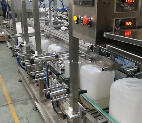 Anti - Drip Bottle Packaging Line / Water Filling Equipment Oem Service